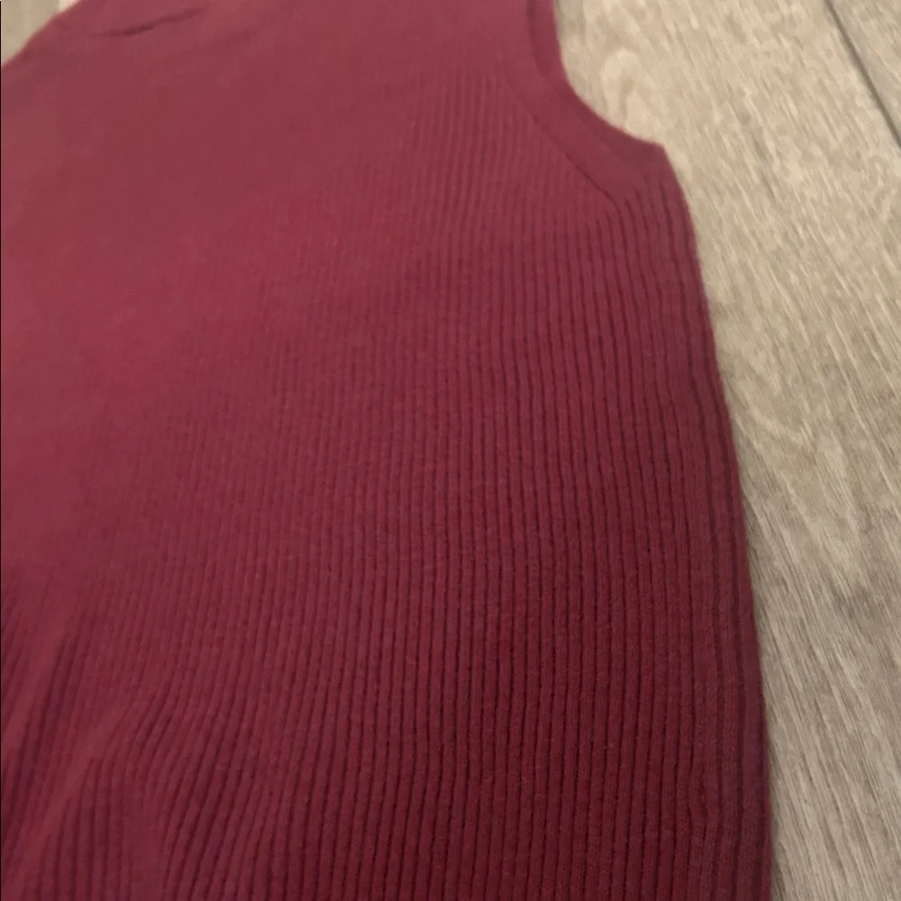 Halogen Burgundy Ribbed Tank Top - Picture 9 of 9